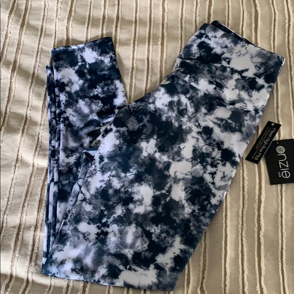Onzie size med/lg blue acid wash high waist midi